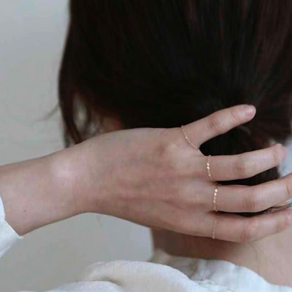 Brand new Mejuri inspired fashion ring size 3.5 for pinky - Picture 5 of 6